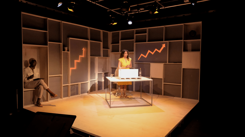 Crawlspace – Une performance aussi comique que crue sur l’enfer immobilier à&nbsp;Toronto